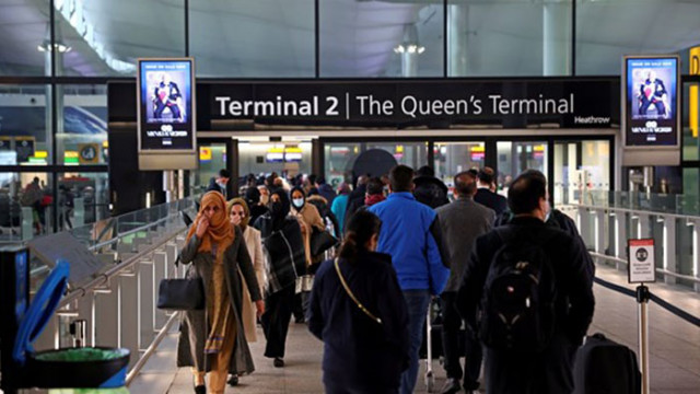 Лондонското летище Хийтроу заяви на авиокомпаниите да спрат да продават