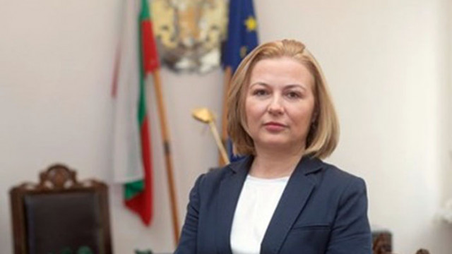 Правосъдният министър в оставка Надежда Йорданова не разполага с петорната