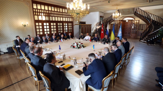 Преговорите между Русия Украйна Турция и представители на ООН за