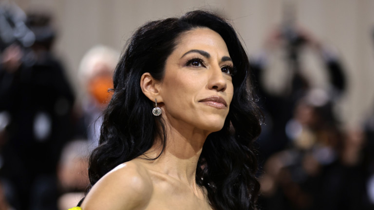 Откакто се раздели с Ирина Шейк през 2019 г., Брадли Купър