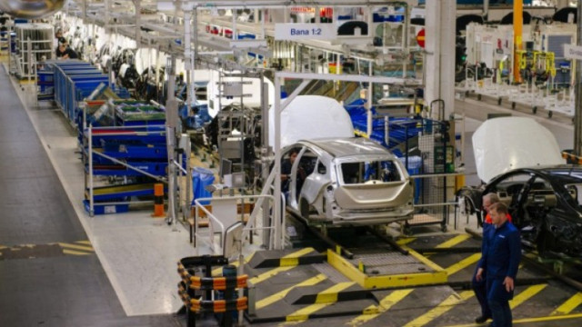 Шведският автомобилен гигант Volvo ще изгради чисто нова фабрика за