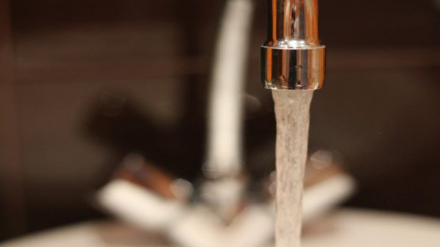 Поради извършаване на неотложни аварийни ремонтни дейности по водопреносната мрежа