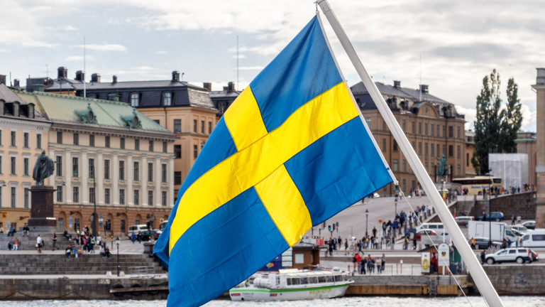 Руски десантни кораби в Балтийско море, Швеция е в бойна готовност