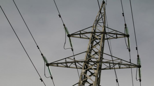 Поради извършване на неотложни ремонтни дейности на съоръженията за доставка