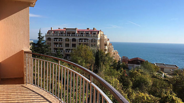 Хотелиери от Южното Черноморие излизат на протест заради неизплатени суми