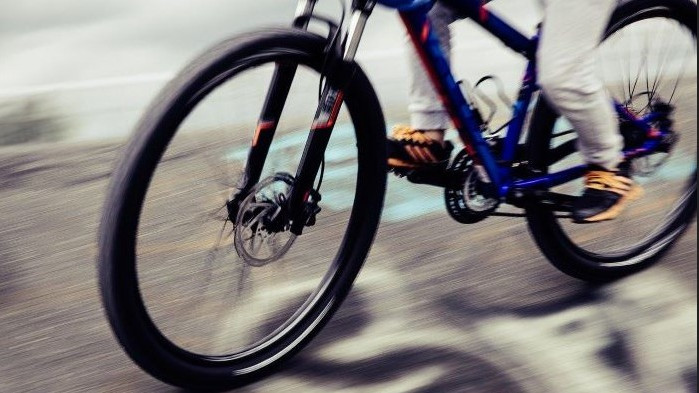 Варненец открадна 3 велосипеда от подземен паркинг, полицията го спипа