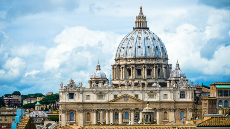 Във вторник Ватиканът одобри нова всеобхватна инвестиционна политика, за да гарантира,