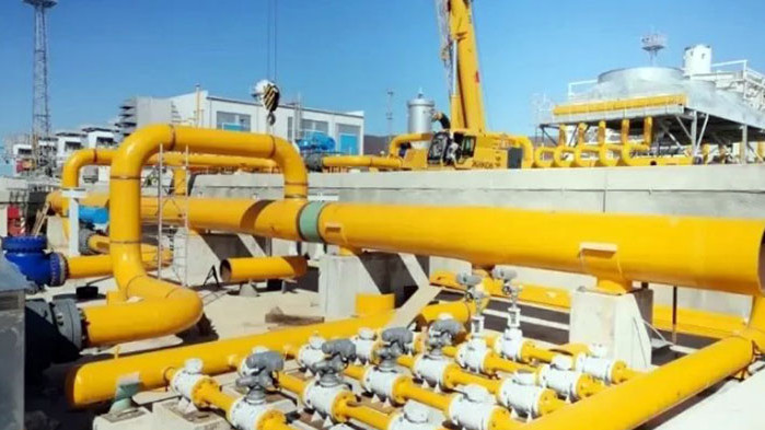 От Фейсбук профила на журналиста Михаил Кръстев България е на