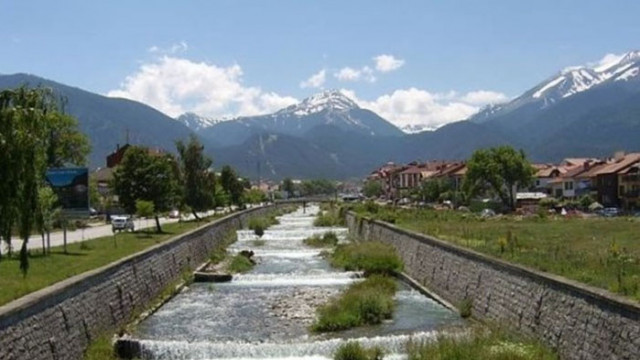 Пиян украинец падна в коритото на река Глазне която минава