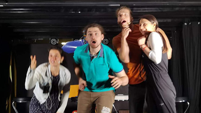 Мюзикъл за търсенето на призвание: "Автобиографията на един скенер" (ВИДЕО)