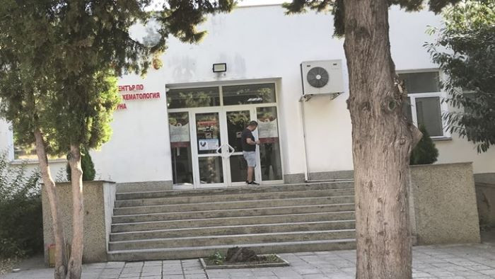 Бивш полицай не е допуснат да дари кръв във Варна, подозира корупционна схема