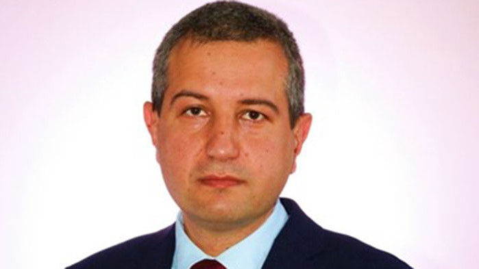 Младите хора имат нужда не просто от доход, с който