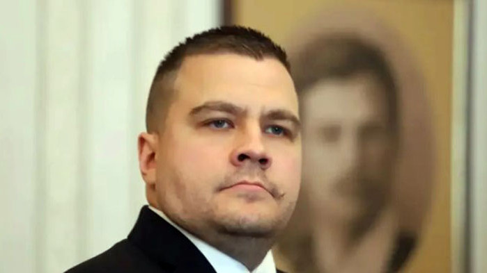 Депутатът от Има такъв народ Станислав Балабанов определи като пълни