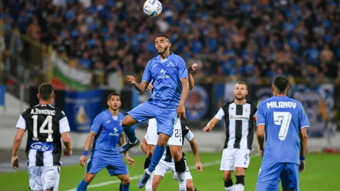 Наложиха забрана в ПАОК за мача с Левски