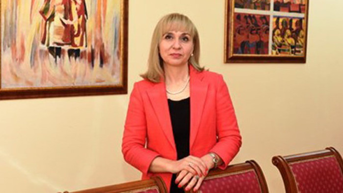 Омбудсманът: Спешни мерки срещу употребата на балони с „райски газ“ от деца