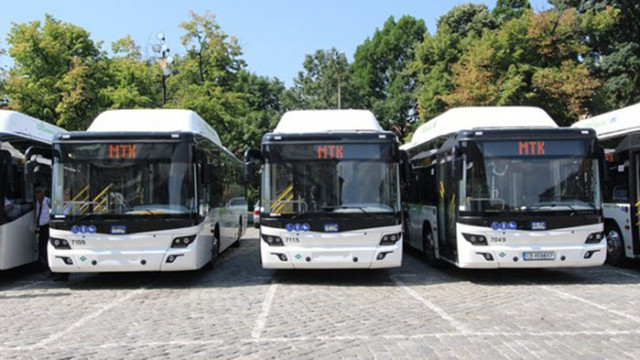 Съюзът на албанския обществен транспорт съобщи вчера че автобусите няма