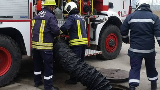 Камион ЗИЛ се запали и изгоря на пътя Велико Търново Севлиево