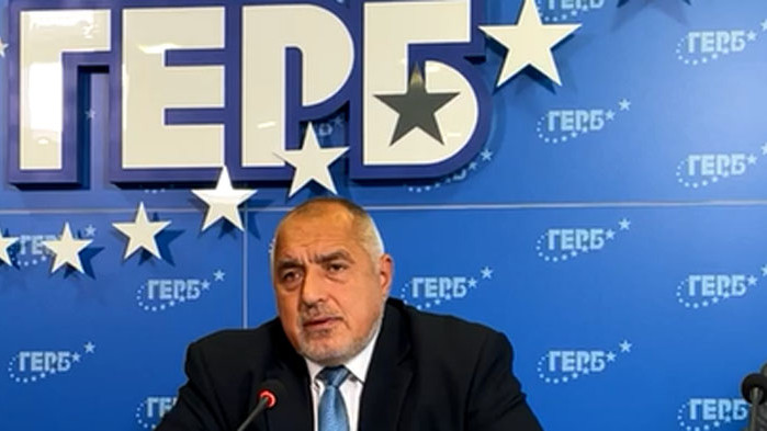 Рано в неделната сутрин лидерът на ГЕРБ Бойко Борисов е