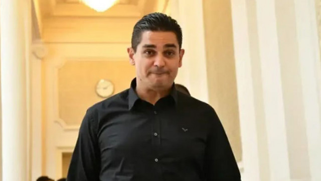 От Фейсбук профила на Соня Колтуклиева Една година по късно кой