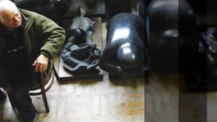 Почина известният скулптор Величко Минеков