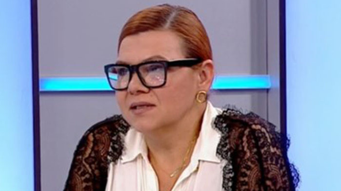 Соня Момчилова: Не бих искала СЕМ да оправдава прозвището "бухалка"
