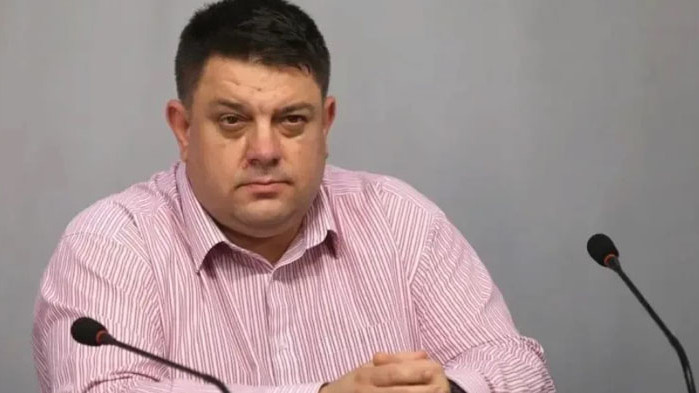 Зафиров: Назначаването на тримата министри от БСП в правителството е в нарушение на устава ни