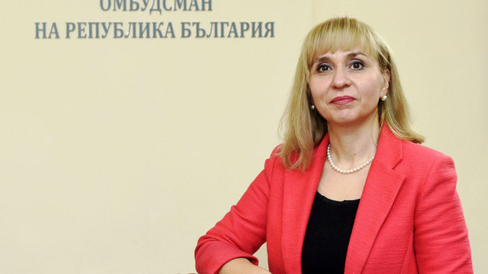 Диана Ковачева търси подкрепа на горещата линия за закрила на деца от посегателства в нета