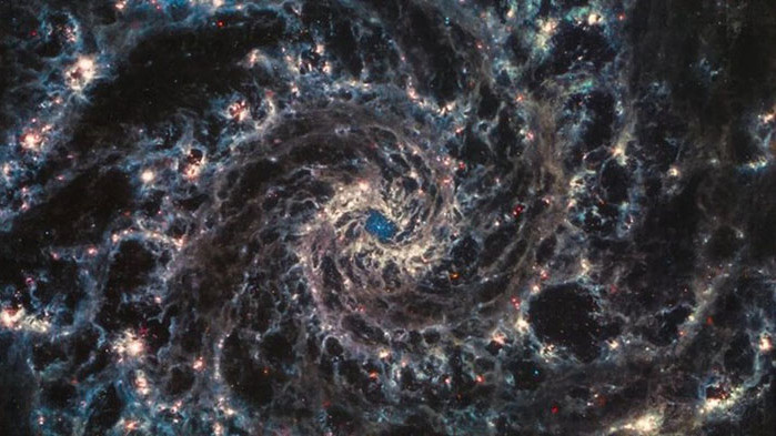 Астрономи откриха най-отдалечената галактика досега (СНИМКИ)