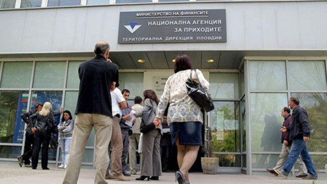 В понеделник от Варна стартират рокади в митници и данъчни служби