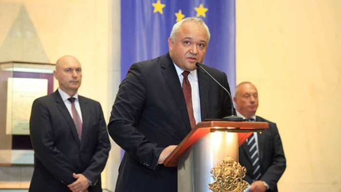 Чистки в МВР няма да има, обяви вицепремиерът и вътрешен