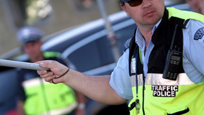 Служителите на испанската национална полиция започнаха да използват мобилни камери,