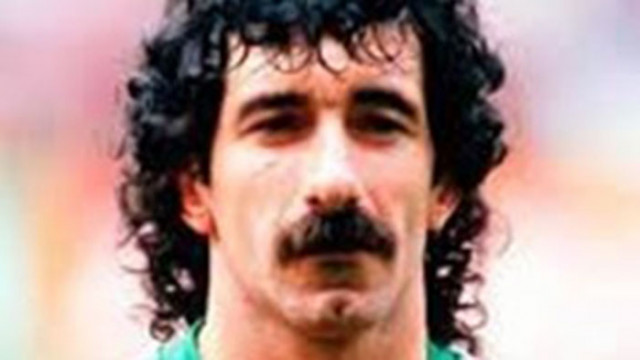 На 63 години умря един от най добрите футболисти на Португалия