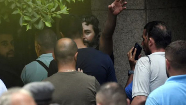Въоръженият мъж който държа заложници в Бейрут се предаде Няма
