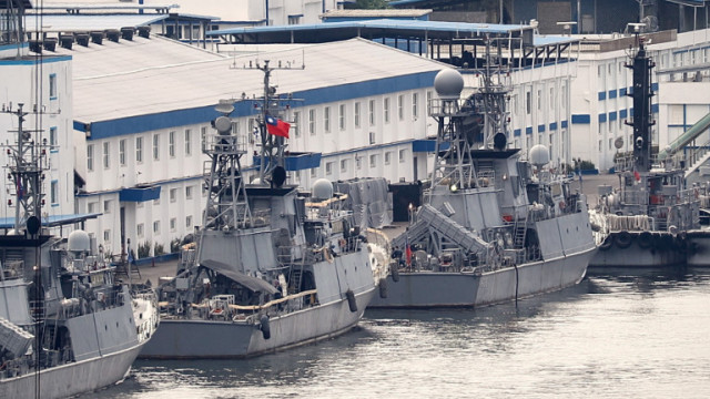 Рязкото обръщане на Китай към военна опция за Тайван увеличава рисковете със САЩ