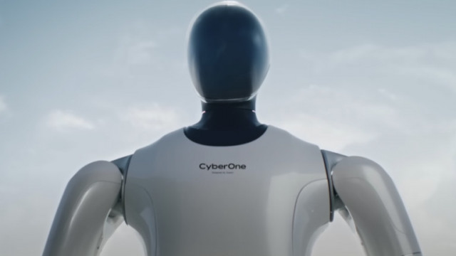 Какво умее хуманоидният робот Xiaomi CyberOne