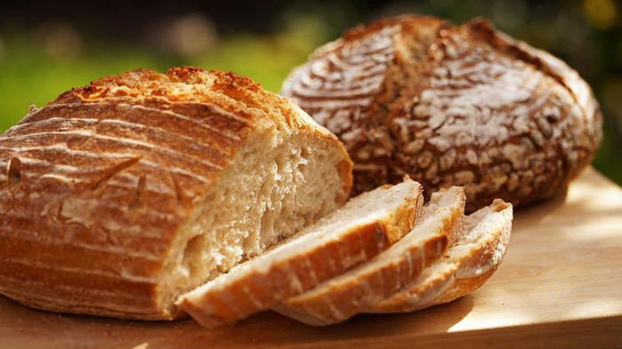 НСИ: Българинът яде близо килограм по-малко хляб и тестени изделия