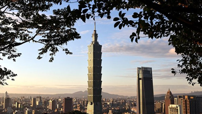 Китай: Япония не трябва да допуска връщането си към милитаристка държава