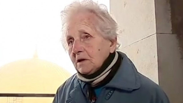 Почина жената която бие камбаните на Александър Невски Мария Зъбова