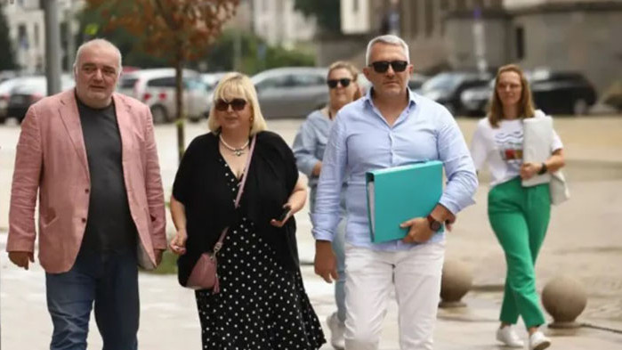 Движение Ние идваме! на Николай Хаджигенов и Арман Бабикян се