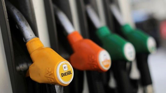 Бензиностанции правят опити да източват пари чрез антикризисната мярка от