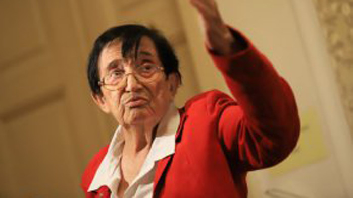 По думите ѝ доходите изостават изключително много от инфлацията и