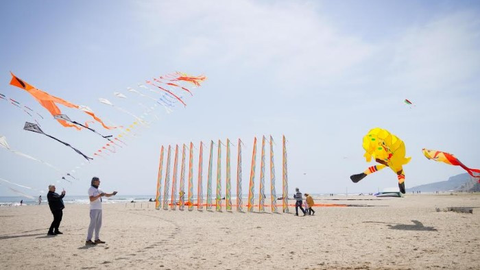 Албена домакинства десетото издание на Международния фестивал на хвърчилата