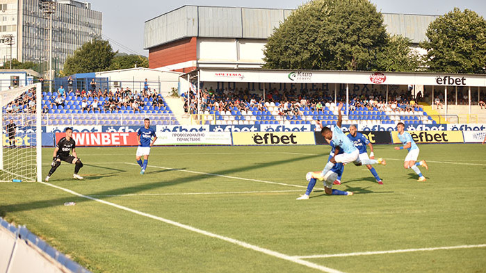 Спартак (Варна) се препъна и в Арда (Кърджали) (СНИМКИ)