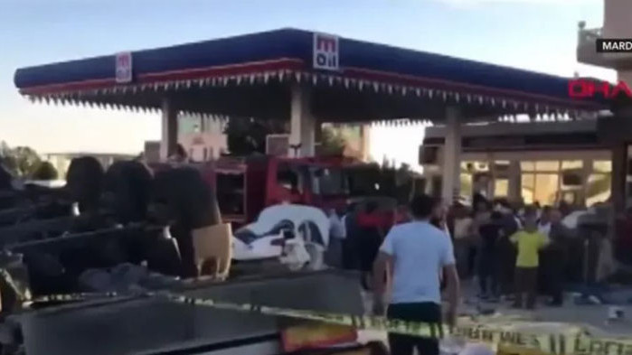 Вчера при друг инцидент с автобус също загинаха 16 човека