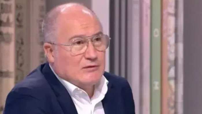 Бившият директор на фонд „Земеделие” твърди, че зад уволнението му стои Радев