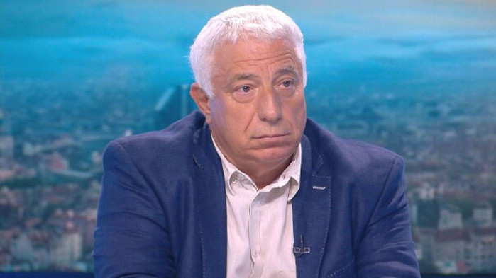 Не бих казал, че Александър Дугин е личният философ на