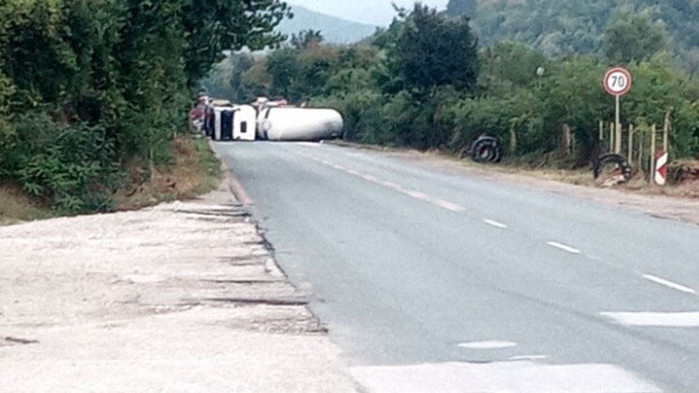 Пострадалите две деца при катастрофата между джип и цистерна са