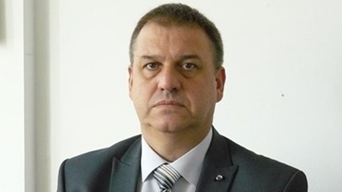 Сигнали може да се подават в прокуратурата, на тел. 112