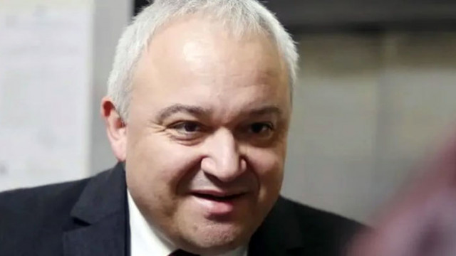 Служебният министър на вътрешните работи Иван Демерджиев пристигна на мястото