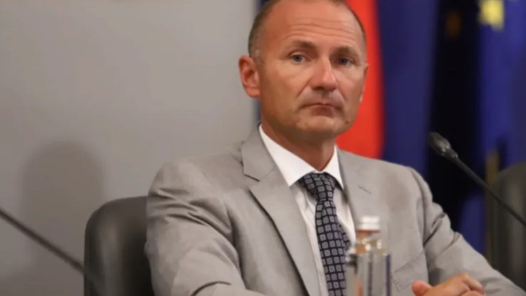 Активен разговор с Газпром все още няма, но служебното правителство